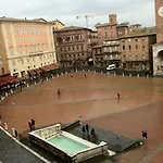 Palazzo Lenzi Lejlighed Siena