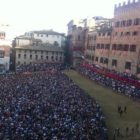 Palazzo Lenzi Lägenhet Siena