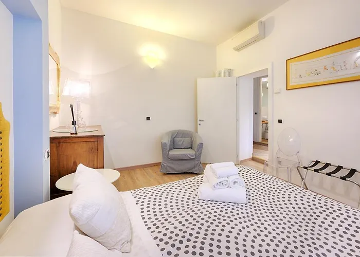 Palazzo Lenzi Apartment