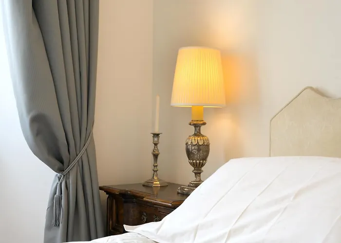 Palazzo Lenzi 公寓 *