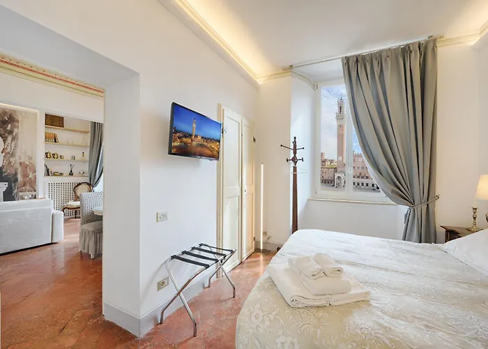 Palazzo Lenzi 锡耶纳