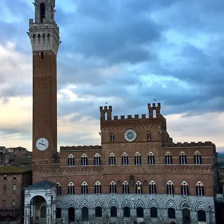 아파트 Palazzo Lenzi